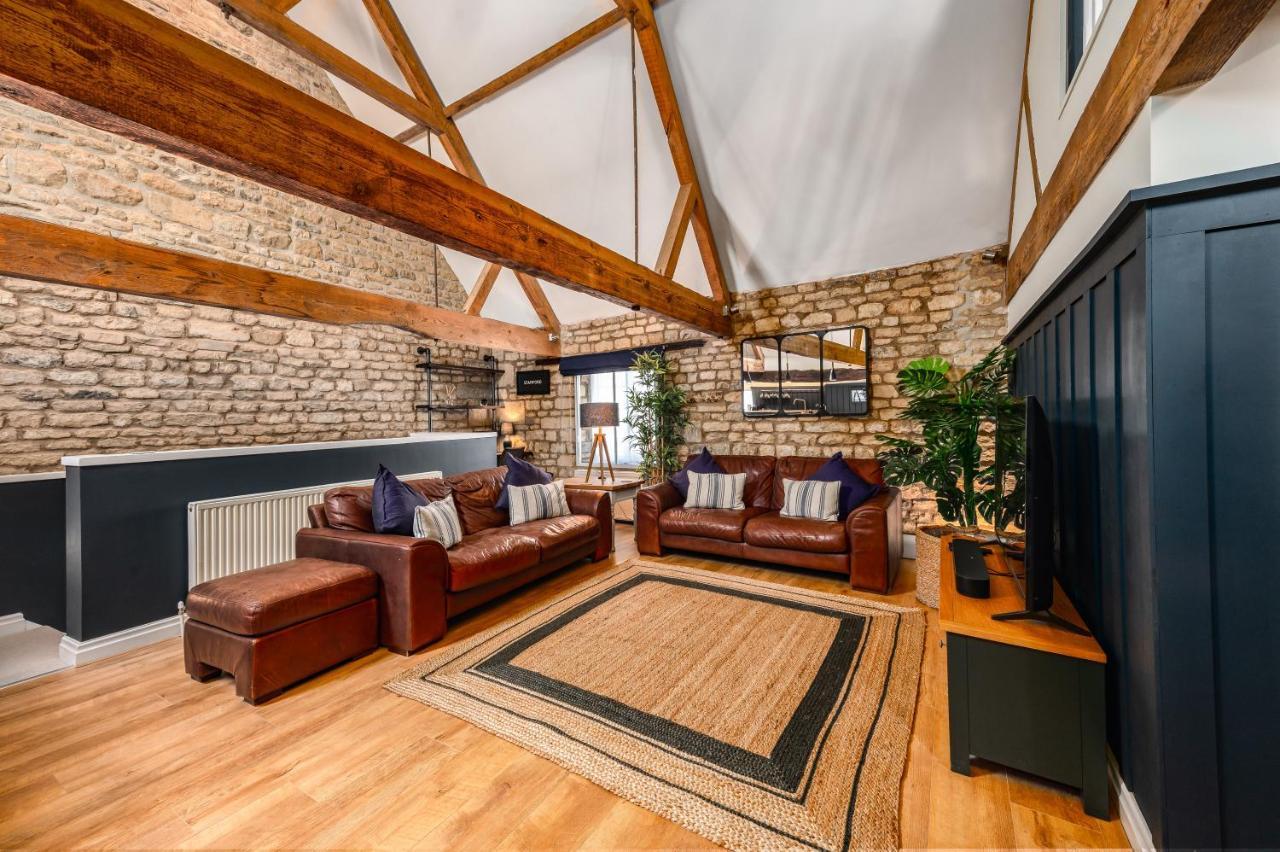 Luxury Town Centre Loft Apartment In Converted Granary Стамфорд Экстерьер фото